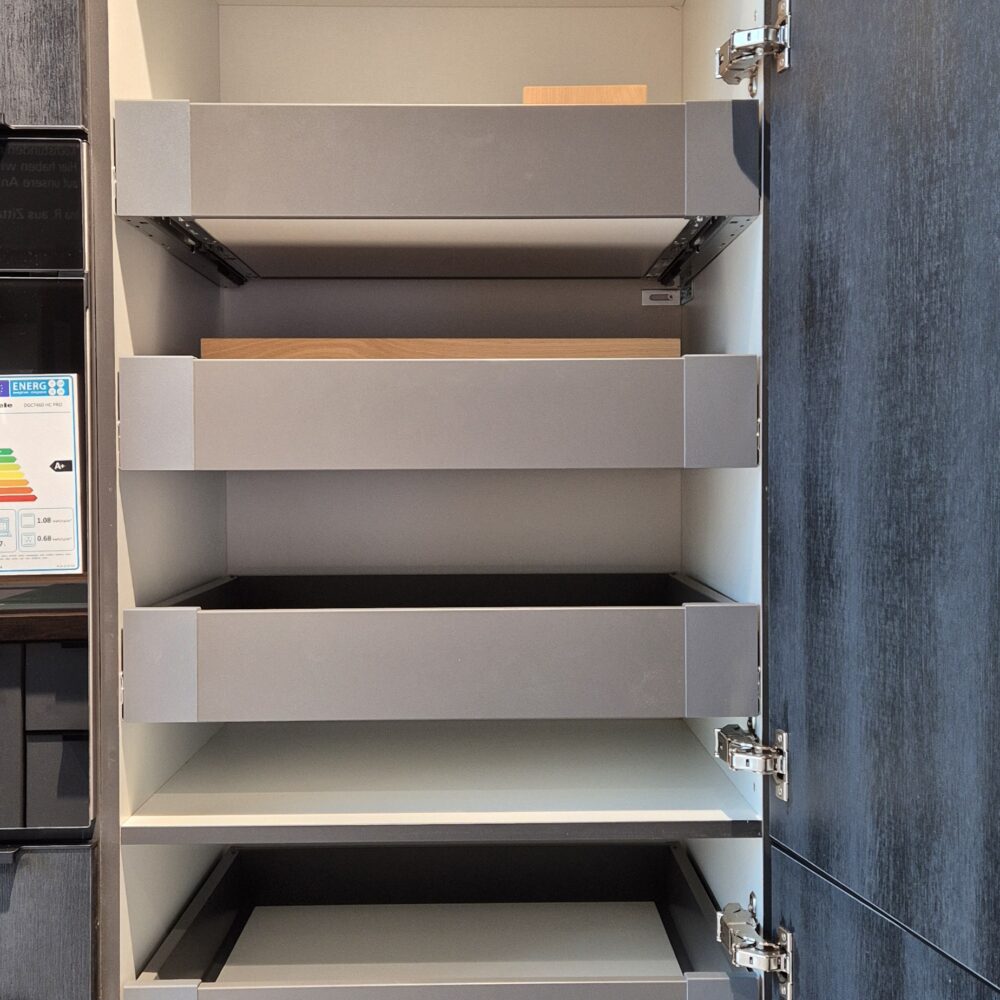 Abverkaufsküche Impuls Space Grey