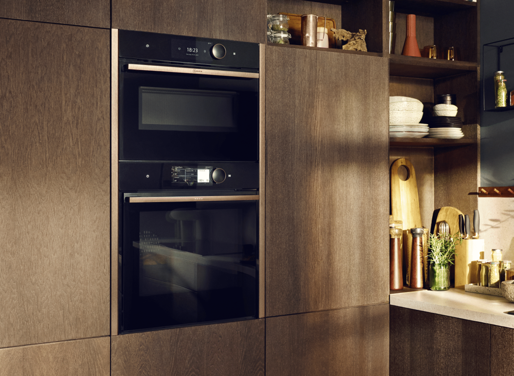 031_Neff_BigLaunches_2023_Collection_Chris_Technik_Flex_design_Oven_02807