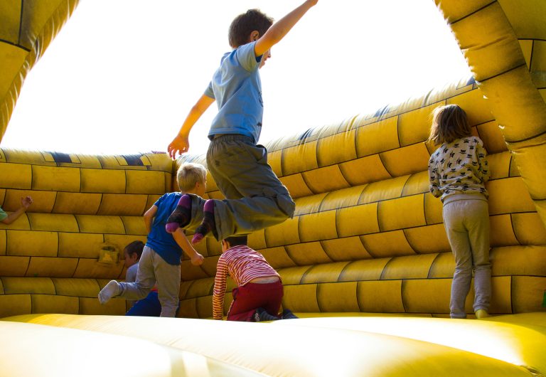 huepfburg-kinder-kuechen-und-bautage-xxl-bautzen